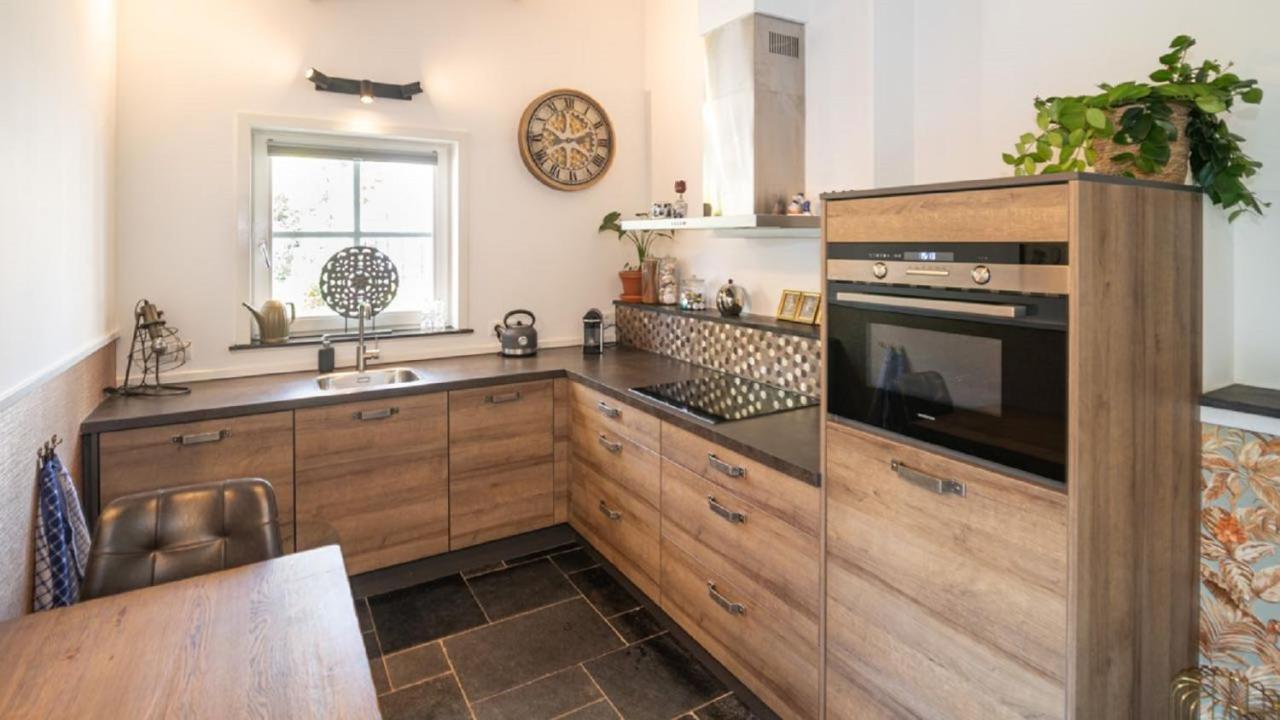 B&B Zilverstad Huisje De Veerpoort Schoonhoven Εξωτερικό φωτογραφία